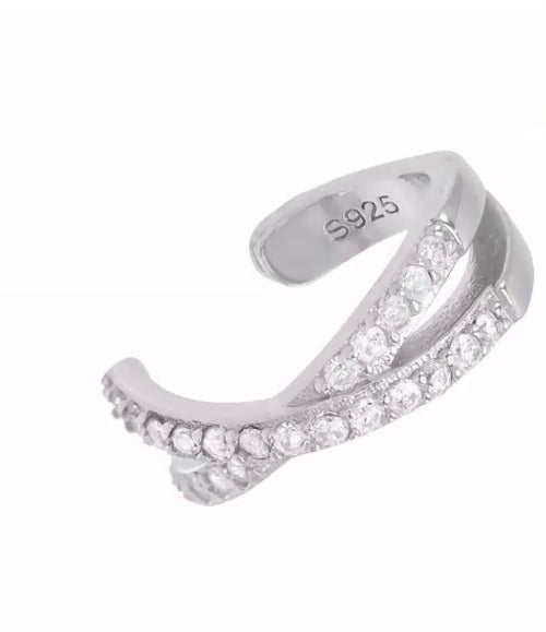 Criss Crossed Ear Cuff
