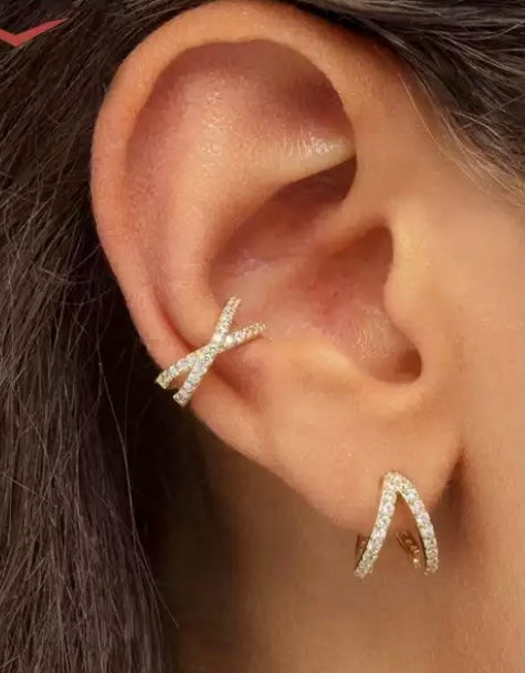 Criss Crossed Ear Cuff